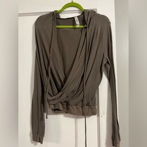 alo super comfy soft pullover hoodie